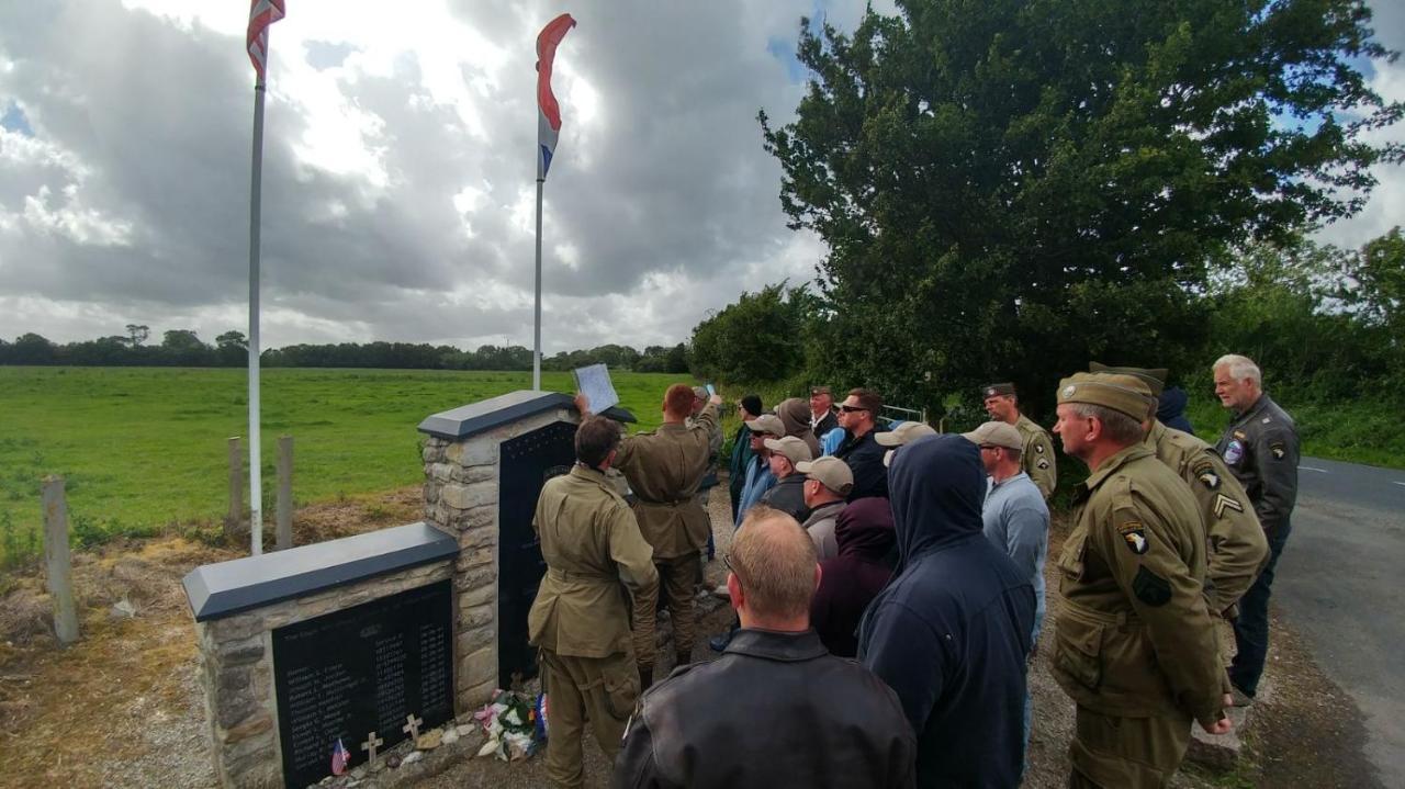 Domaine Airborne Acomodação com café da manhã Carentan-les-Marais Exterior foto